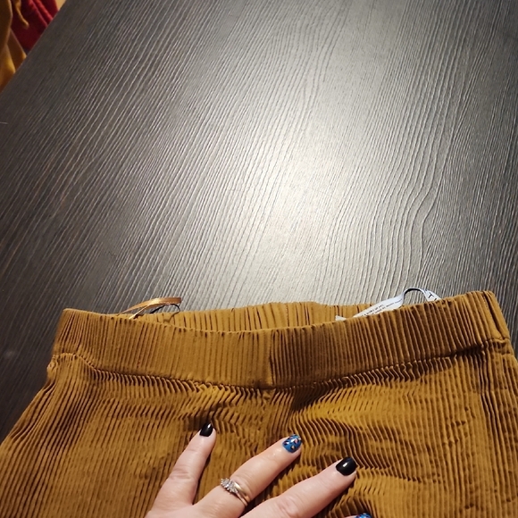 Ribbed Mustard Pantsuit - Picture 8 of 10